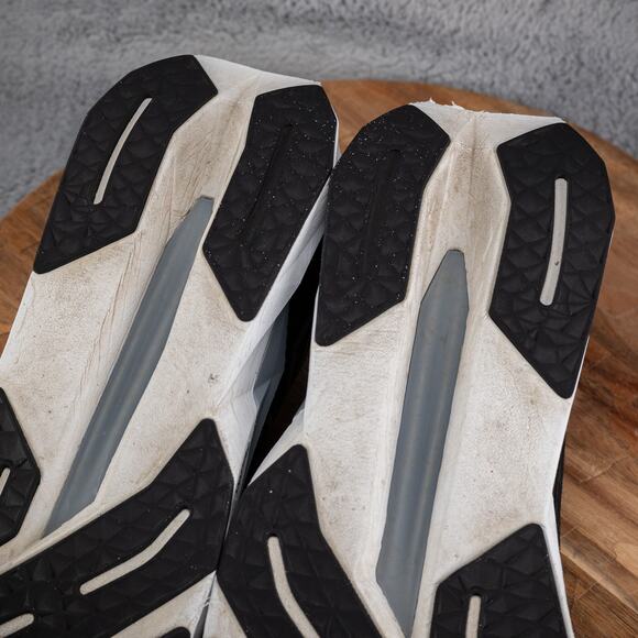 New Balance FuelCell Propel V5 Black White Running MFCPRLB5 Men’s Size 11.5 - Picture 11 of 11